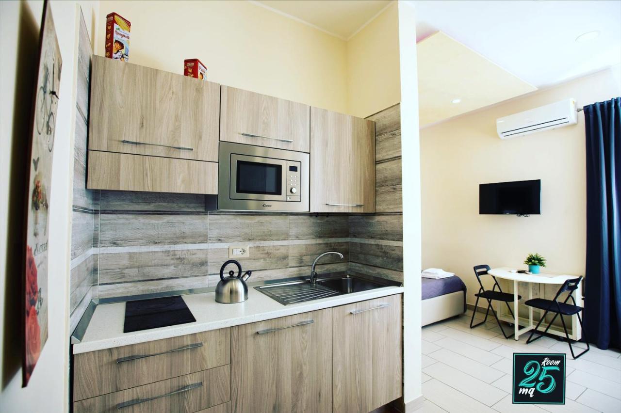 Room25Mq Picasso Черкола Экстерьер фото