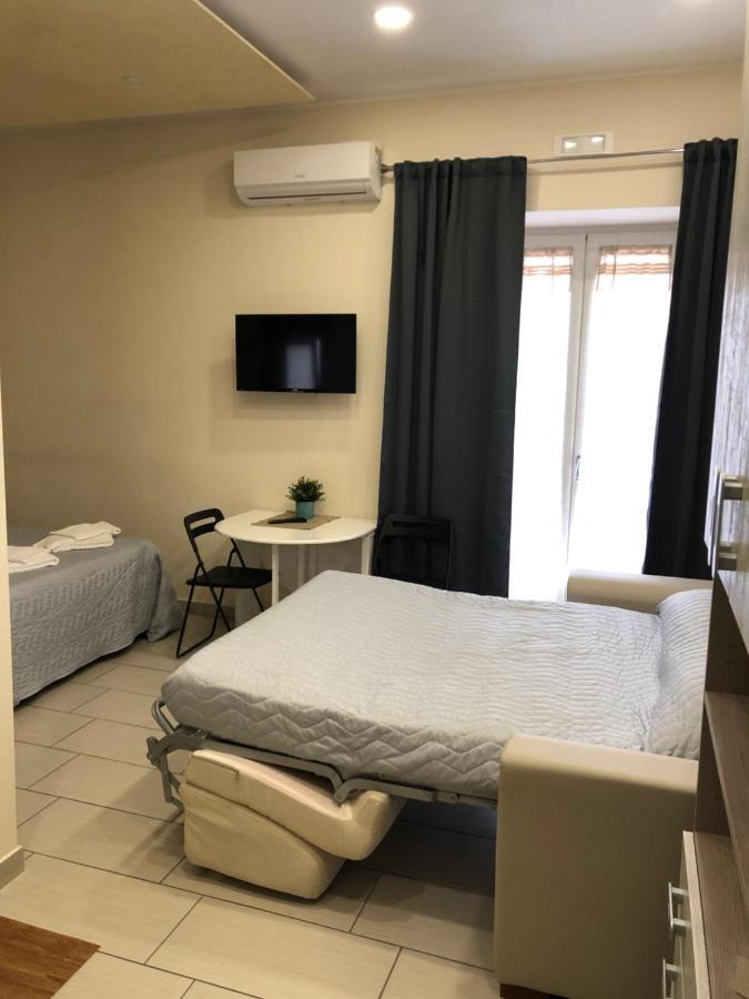 Room25Mq Picasso Черкола Экстерьер фото